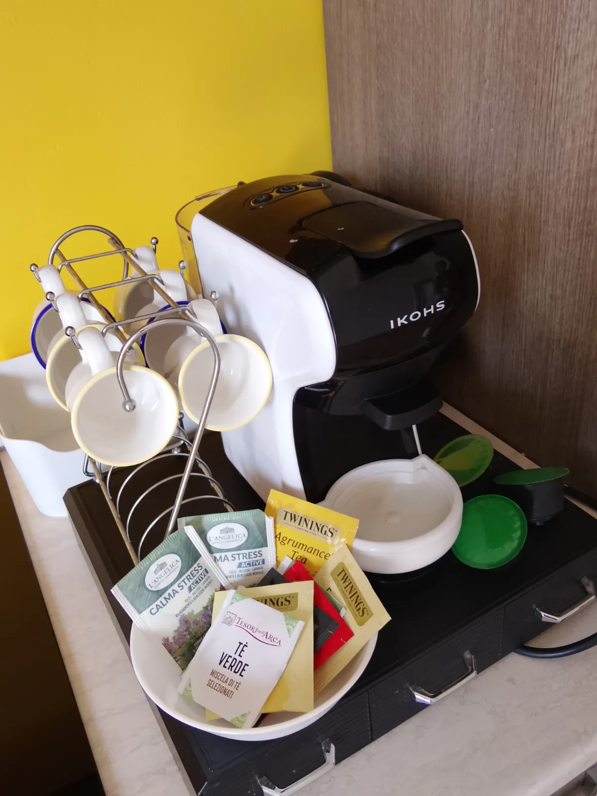 Coffee machine in the Borgo Antico kitchen